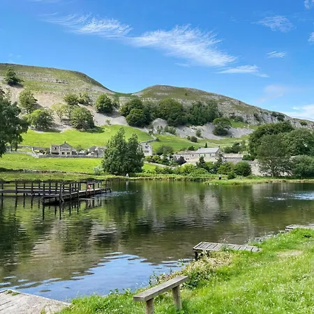 Holme House * Halton Gill